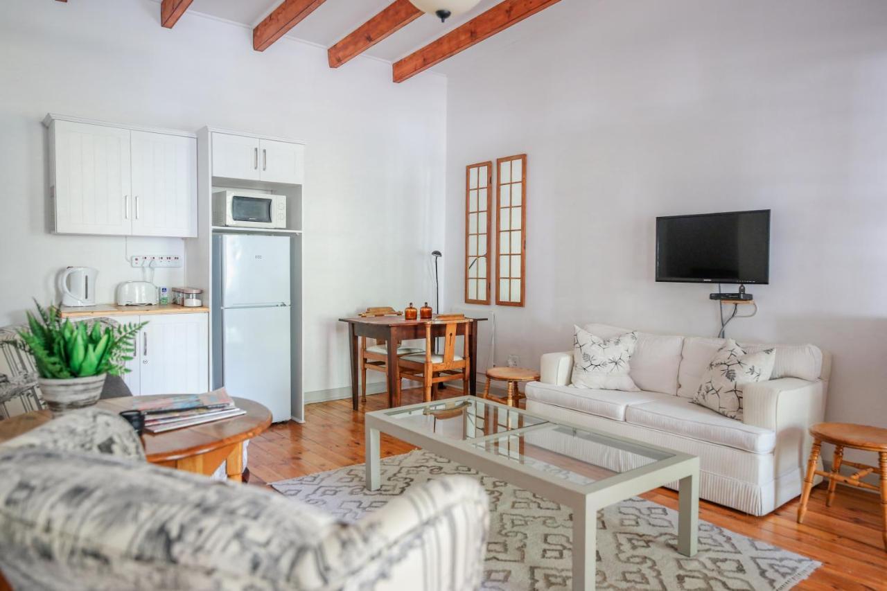 River Bend Cottages Graaff-Reinet Exteriör bild