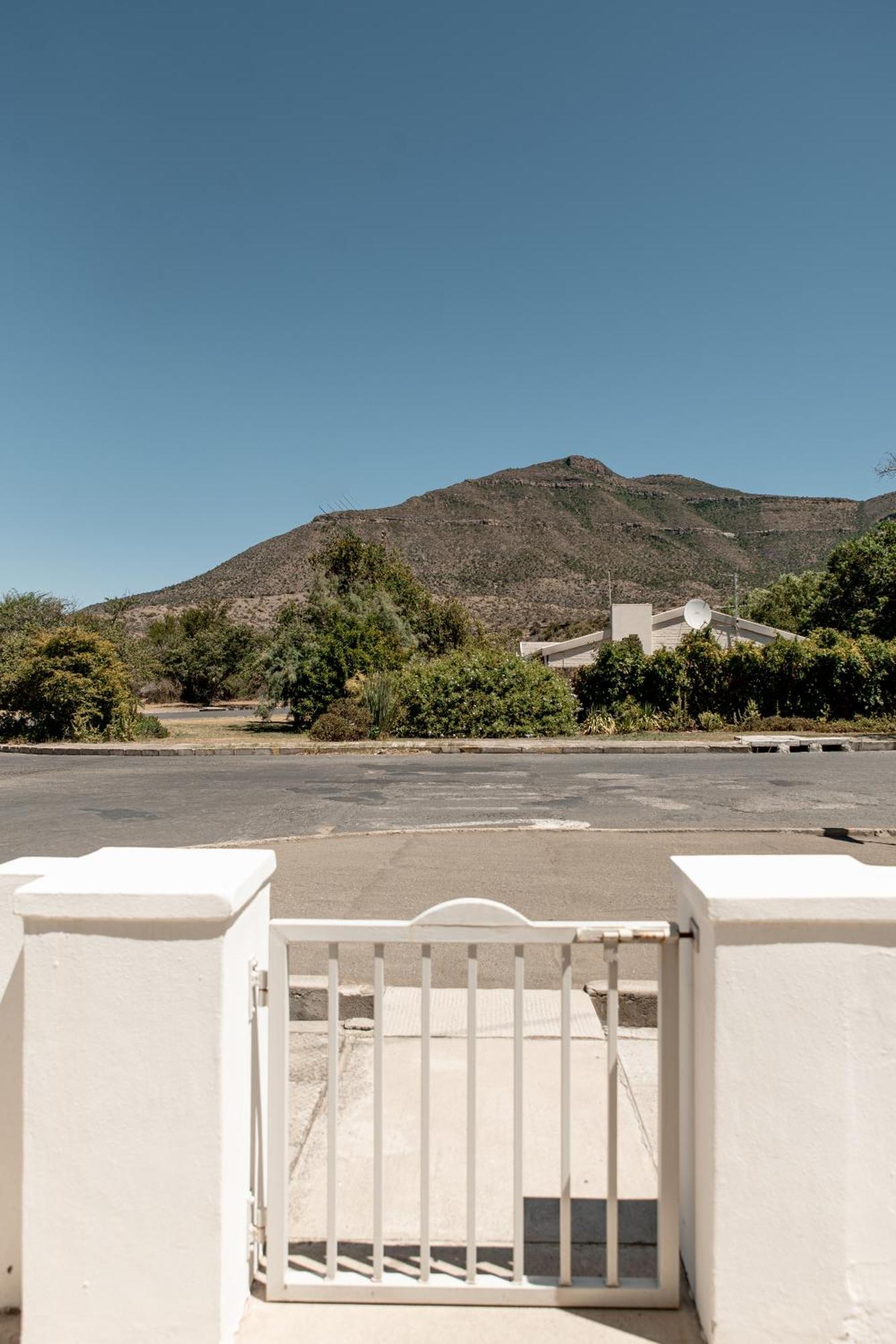 River Bend Cottages Graaff-Reinet Exteriör bild